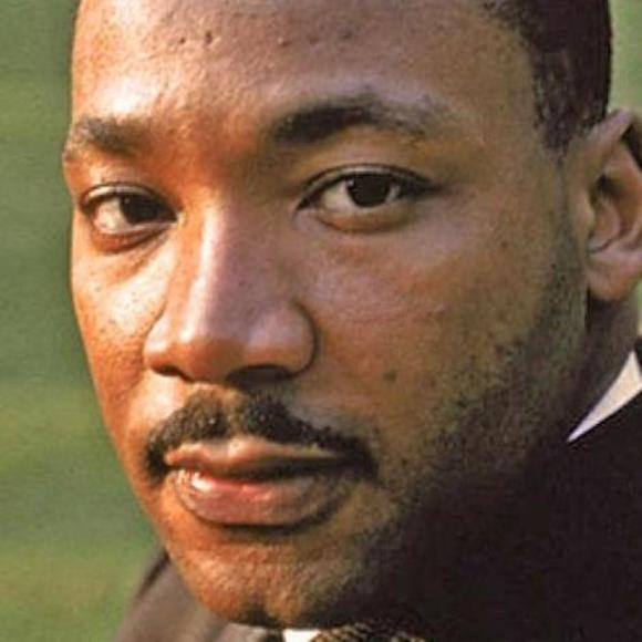 Meet your Posher, Deborah - Picture 1 of 1